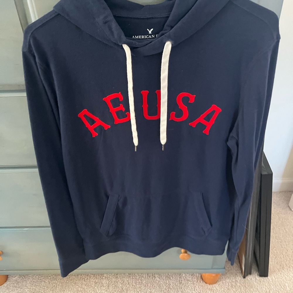 American Eagle Outfitters Men's Blue Hoodie with Red Lettering